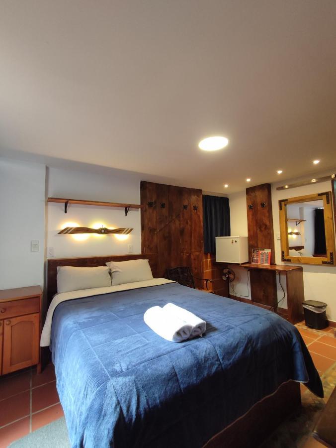 Hotel Le Chateau Guatapé Kültér fotó