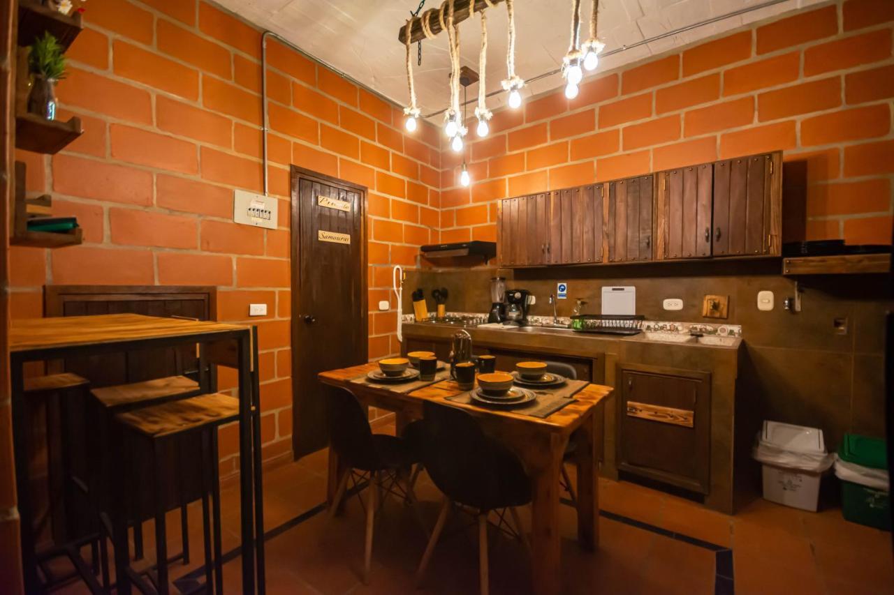 Hotel Le Chateau Guatapé Kültér fotó