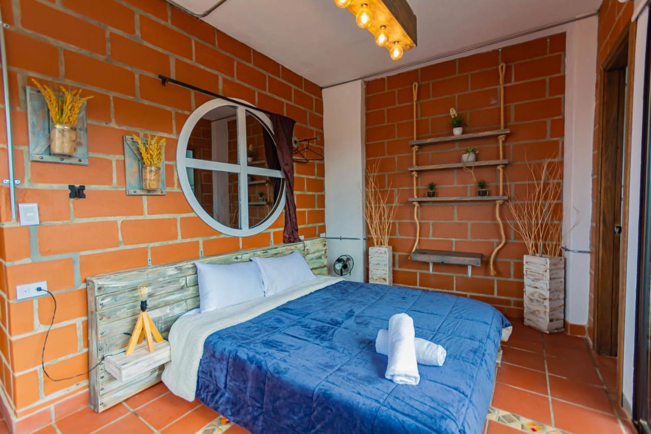 Hotel Le Chateau Guatapé Kültér fotó