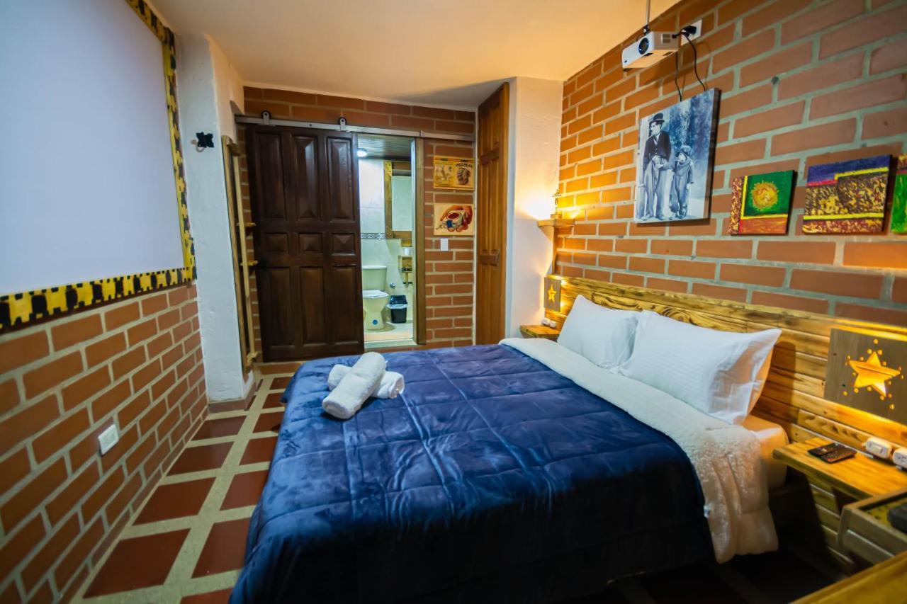 Hotel Le Chateau Guatapé Kültér fotó