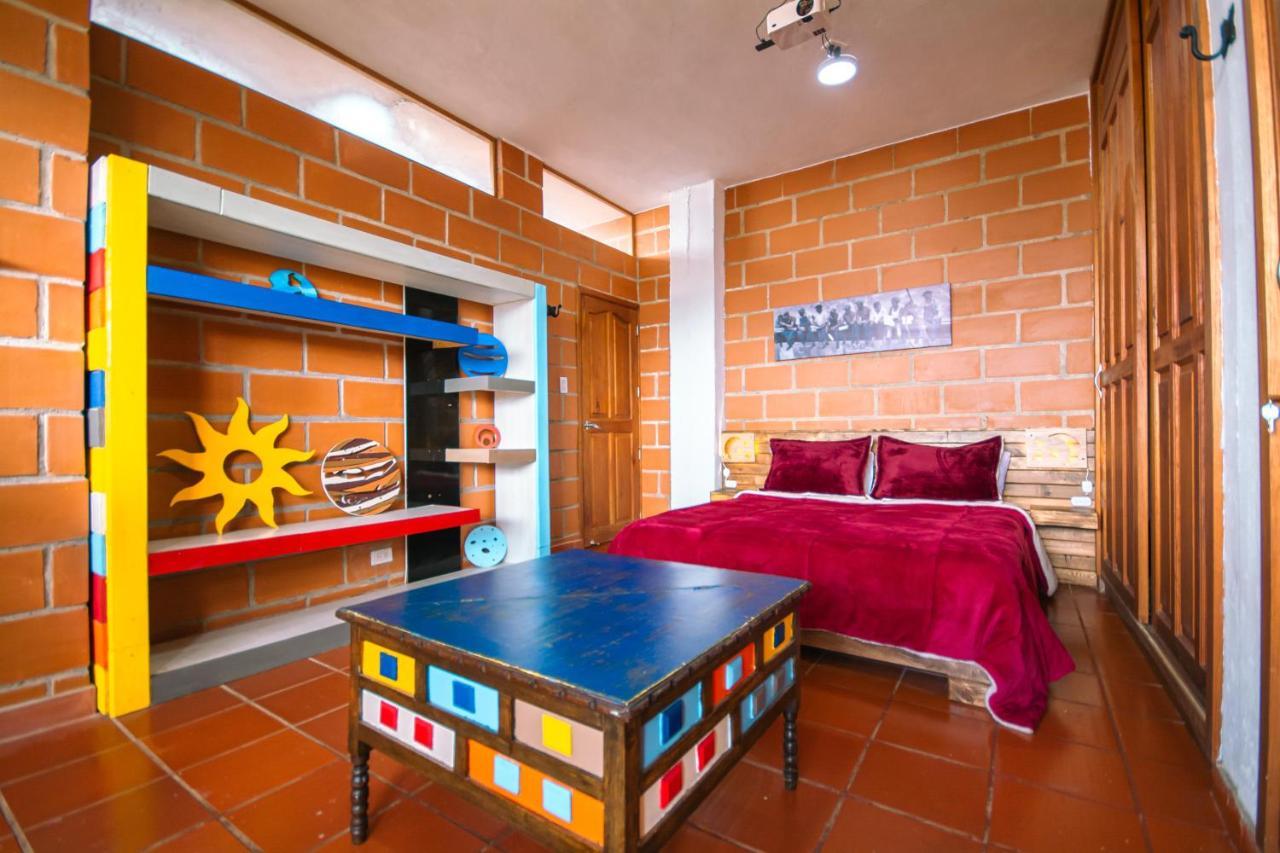 Hotel Le Chateau Guatapé Kültér fotó